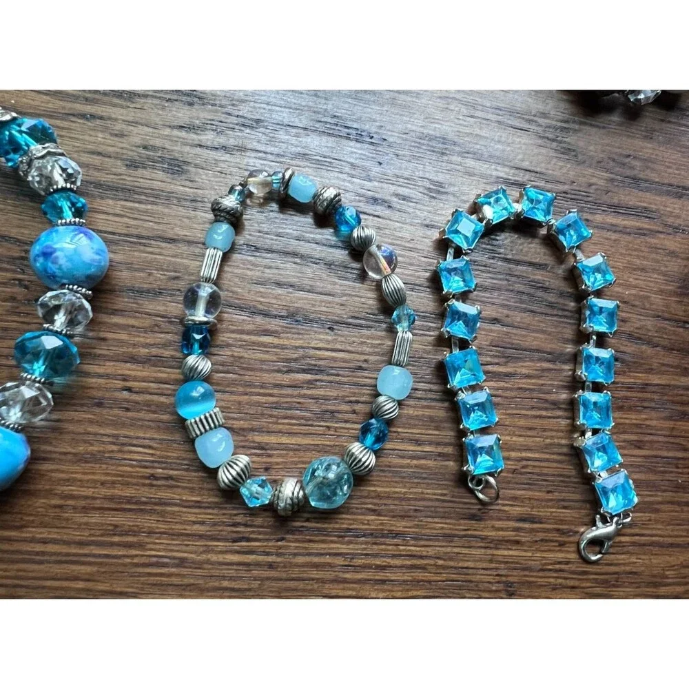 Lot of 9 Bracelets -  Multi-color Stretch and Clasp Beads Stones